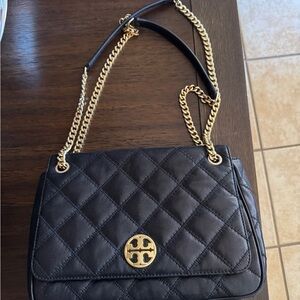 Tory Burch Black Quilted Shoulder Bag with Gold Chain